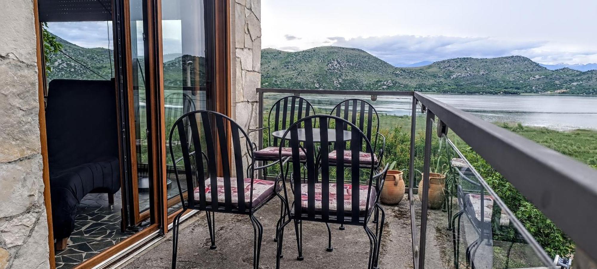 Holiday Home Haustor With Skadar Lake View Podgorica Eksteriør bilde